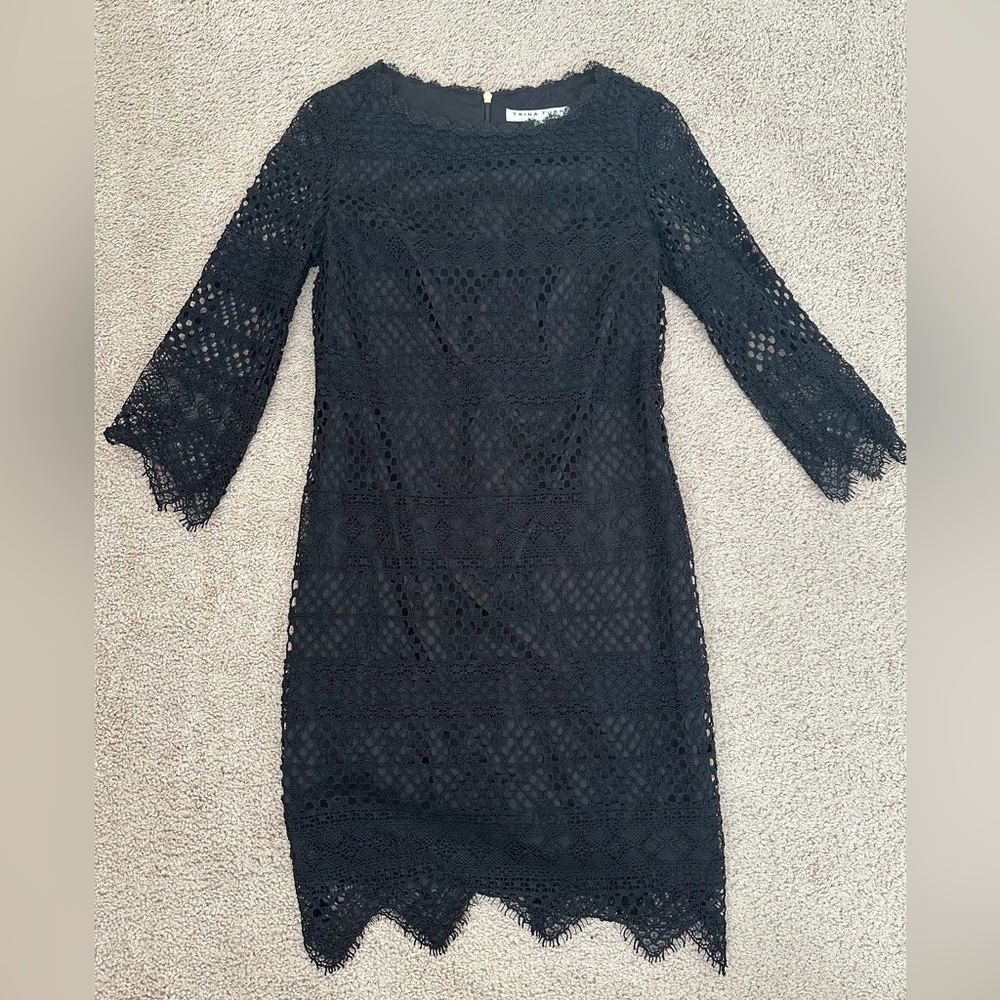 Elegant Trina Turk Black Lace Dress